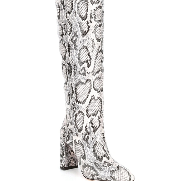 ANTONIO MELANI Shoes - Antonio Melani Mckenda Snake Print Boots Size 6 M